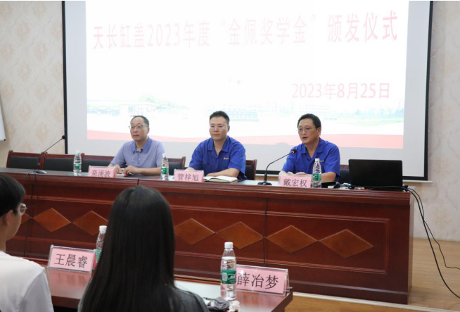 16980297011016.png 641.png